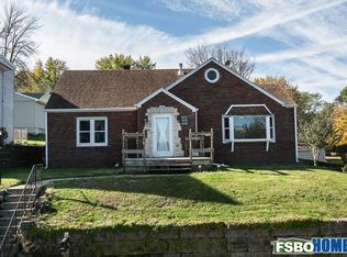 2965 Davenport St, Dubuque, IA 52001
