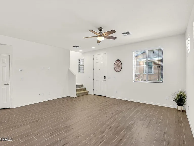 1731 S 82nd Way — Photo 9