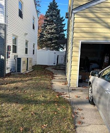 2nd image of 25615 87th Ave
