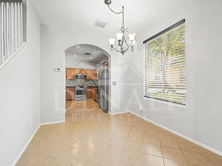 17737 W Woodrow Ln — Photo 5