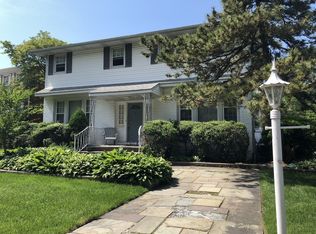 8516 Somerset St, Jamaica, NY 11432