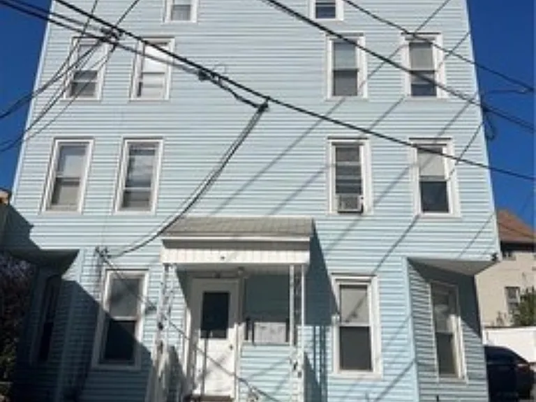 12 Aetna St #4 — Photo 4