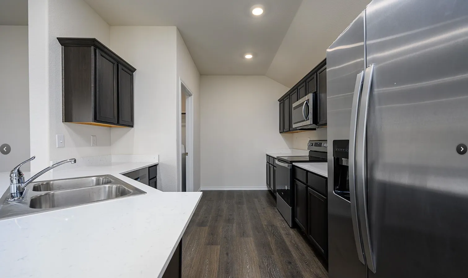 3 bed, 1680 sqft, $1,749 — Photo 4
