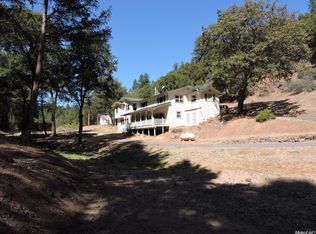 877 Maplewood Ln, Colfax, CA 95713