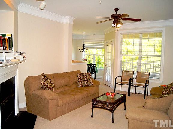 2nd image of 122 Providence Glen Dr #122