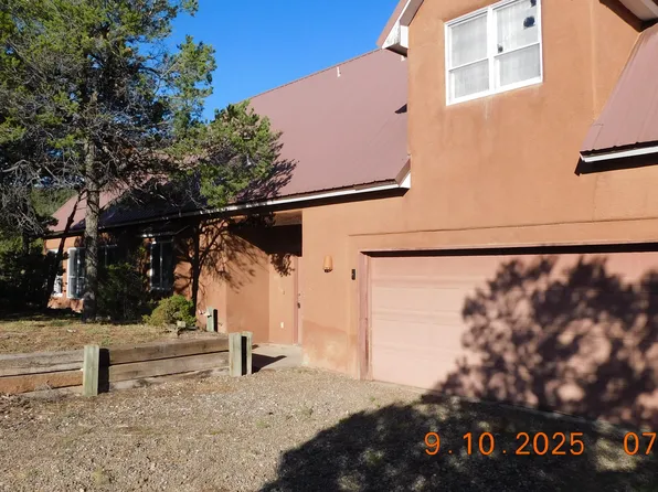 8 Osito Rd, Sandia Park, NM 87047