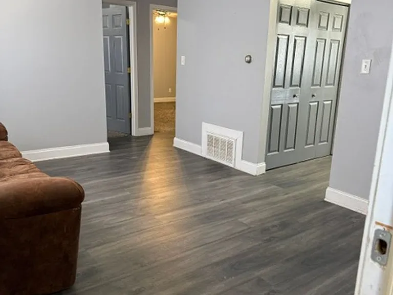 405 S Main St — Photo 5