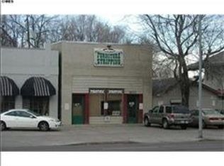 1011 Main St, Longmont, CO 80501