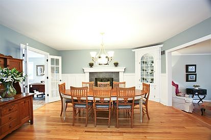 4th image of 700 Turner Ave