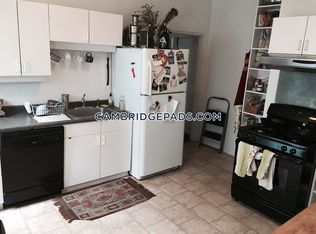 121 Inman St #1, Cambridge, MA 02139