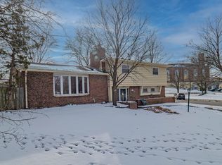 1004 W Reed St, Moberly, MO 65270