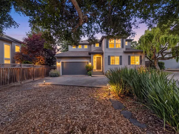 1868 Lornadell Lane, Santa Rosa, CA 95405