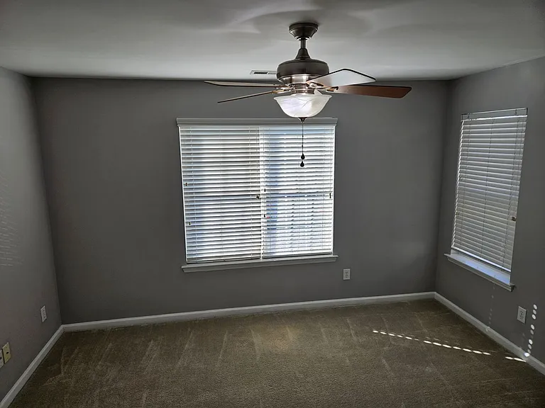 5714 Clearbay Ln — Photo 10