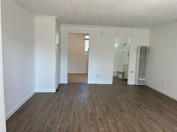 2nd image of 3650 Florida St #D