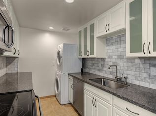 2200 1st Ave N APT 208, Seattle, WA 98109
