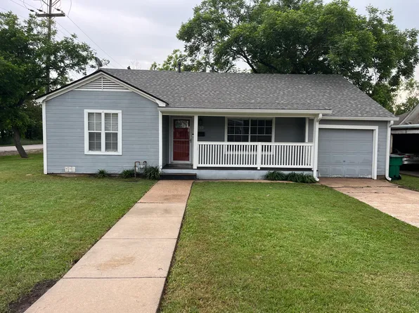 1212 E Texas Ave, Mart, TX 76664