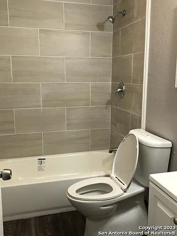 527 Valley Park Dr — Photo 13