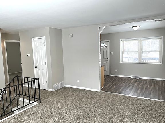 2nd image of 147 E Maple Dr