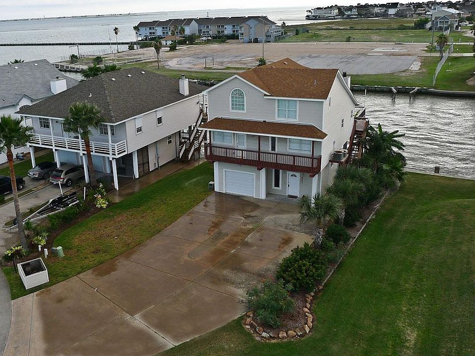1st image of 445 Hana Dr
