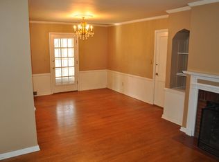 5218 Cedar St, Roeland Park, KS 66205