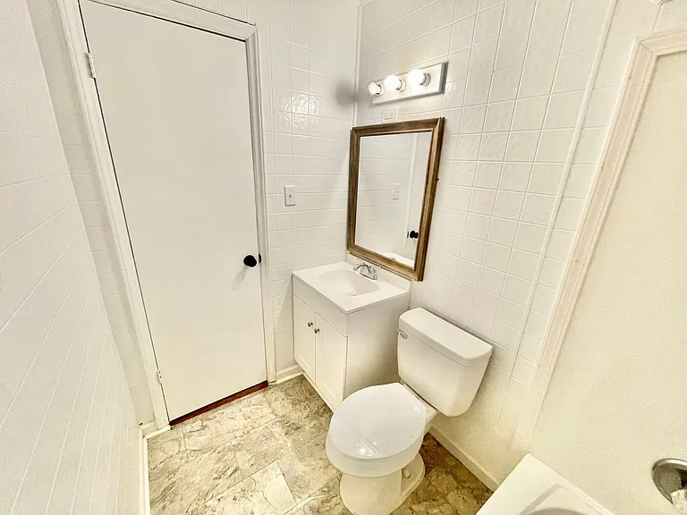 811 Dana Pl — Photo 18