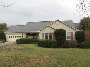 6570 Skipper Rd, Macon, GA 31216