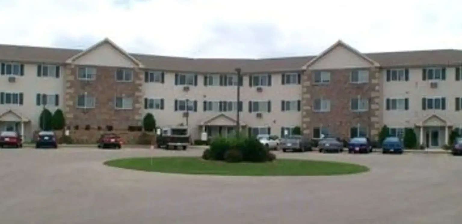 Blackhawk Ridge Senior Community — Photo 3