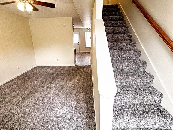 2nd image of 108 Coyote Ct APT 6
