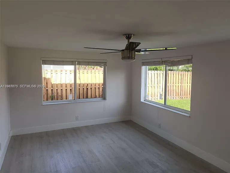 3346 Coolidge St — Photo 12