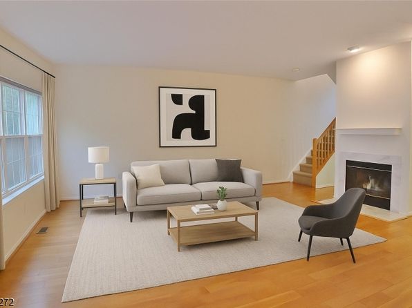 3bd 3ba — 1310 Grandview Ct, Whippany, NJ 07981