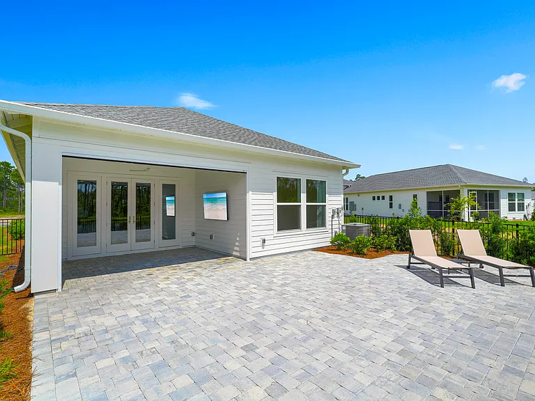 1615 Pathways Dr — Photo 49