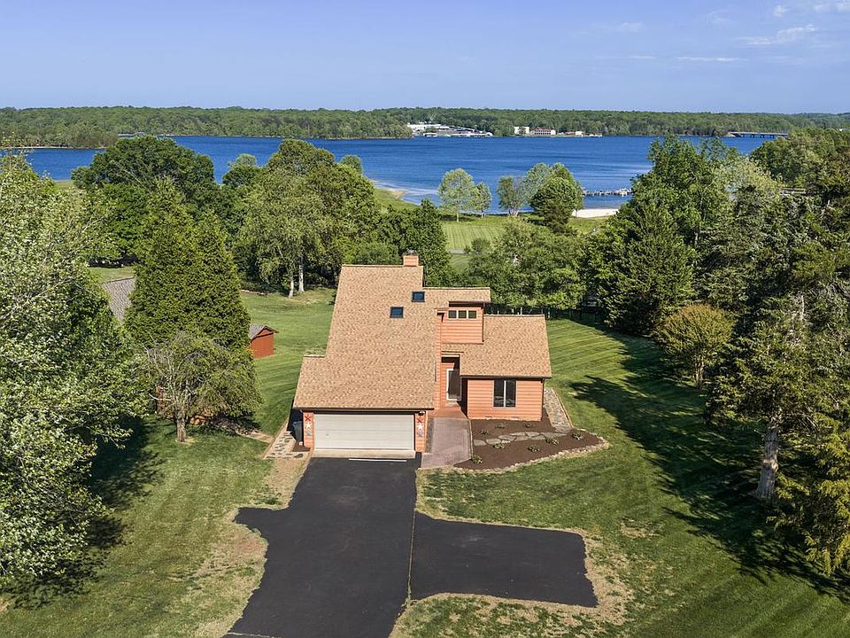 1st image of 892 Windway Ln