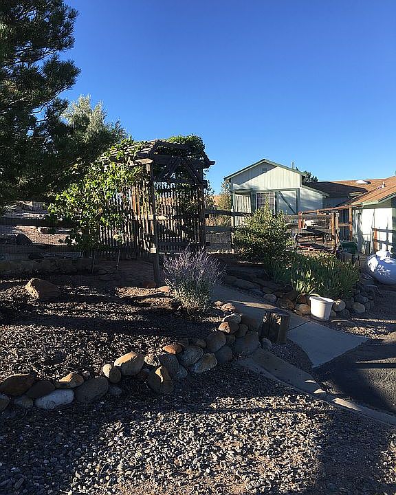 2nd image of 3585 E Golden Valley Rd