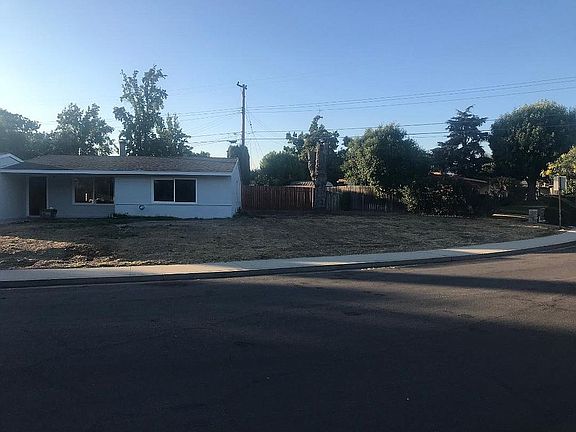 4th image of 187 Brown Dr