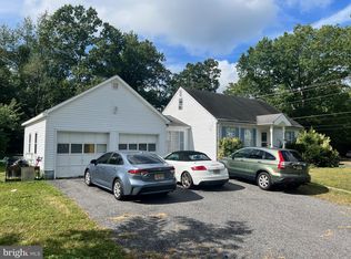 420 Villanova Rd, Glassboro, NJ 08028