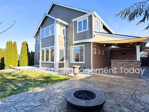 3rd image of 17004 135th Avenue Ct E