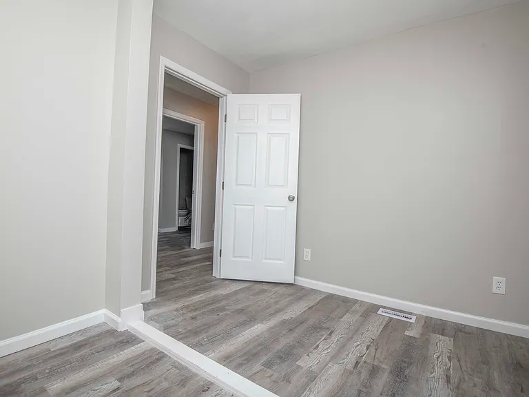 912 Hotel Ave #1 — Photo 9