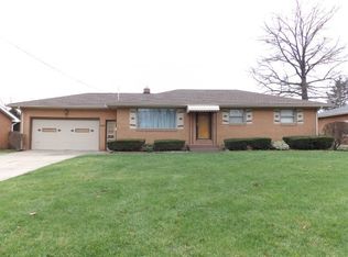351 Ridgefield Ave, Youngstown, OH 44512