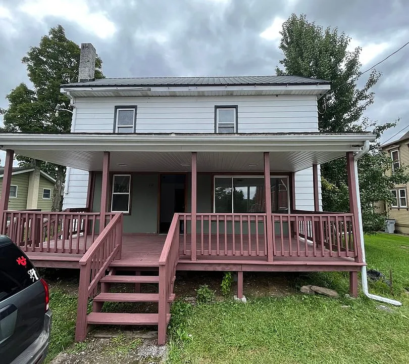 112 Beach St