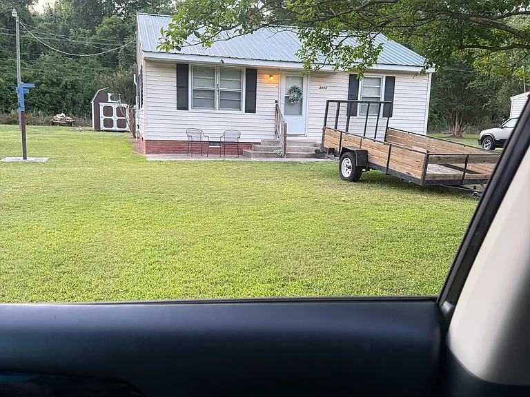 3412 Grainger Station Rd — Photo 6