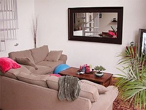 Living :: 49 Zoe 5