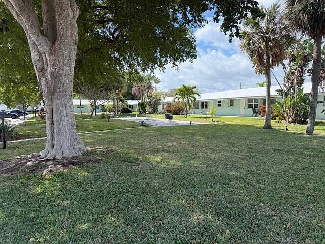 1 bed, 1.0 bath, 680 sqft, $1,650 — Photo 2