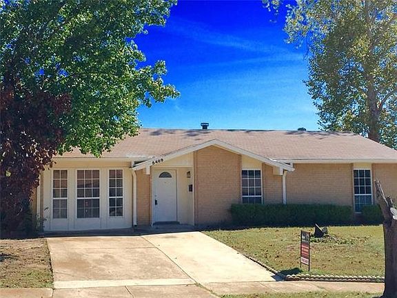 3rd image of 5409 Sundown Ln