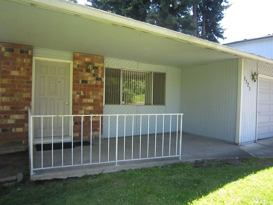 1st image of 1121 NE 95th Ave