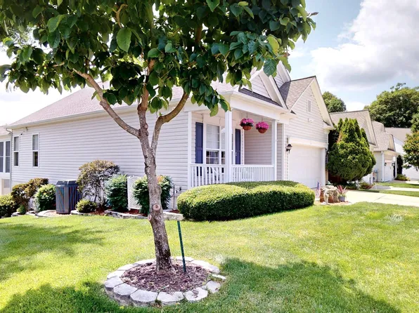 34 Dayton Cir, Fredericksburg, VA 22406