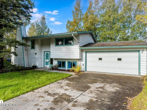 521 Tyee Cir, Anchorage, AK 99503