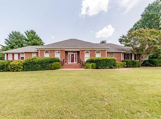 1920 Royal Oak Dr, Lynchburg, VA 24503