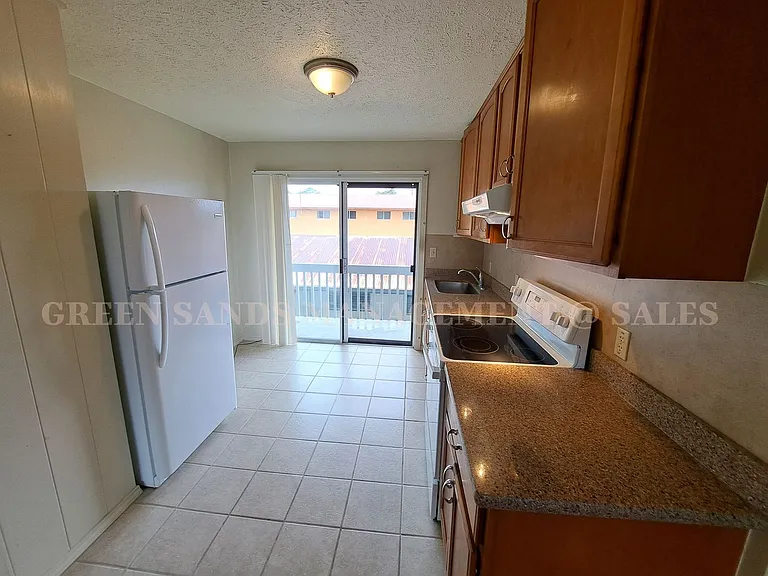 272 Kapiolani St #303 — Photo 5