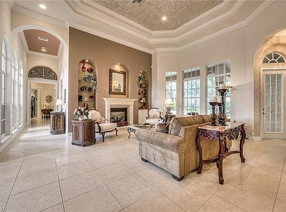 5th image of 9331 Lakebend Preserve Ct