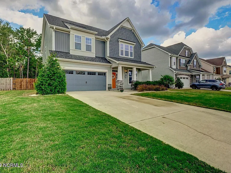 363 Belvedere Dr — Photo 3